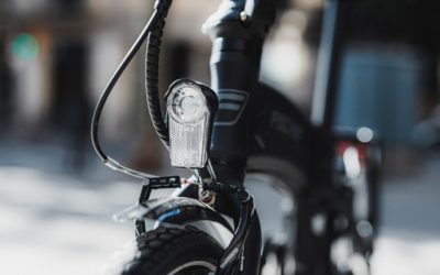 5 cosas que tienes que saber antes de comprarte tu bici eléctrica plegable